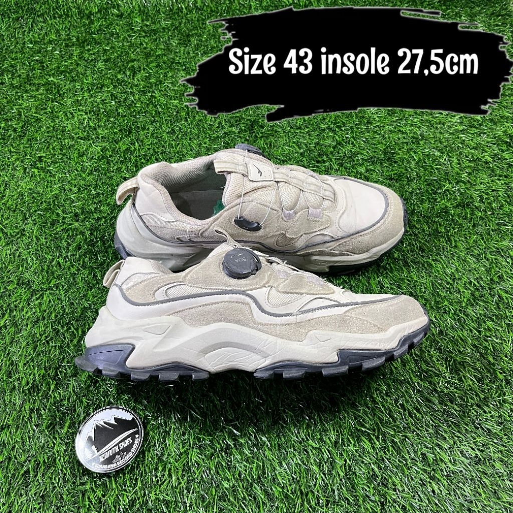 Sepatu Outdoor Gunung Hiking Prospecs Size 43