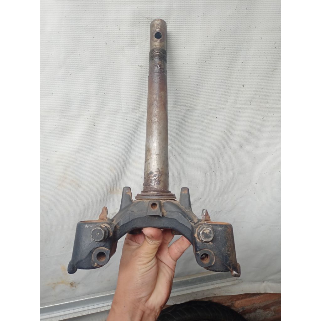 T Segitiga Astrea grand copotan Ori