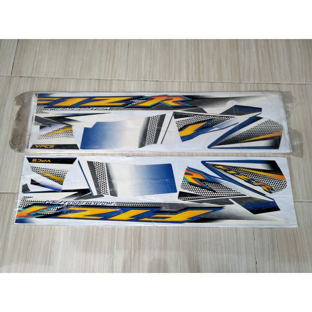 striping Fiz r 2004