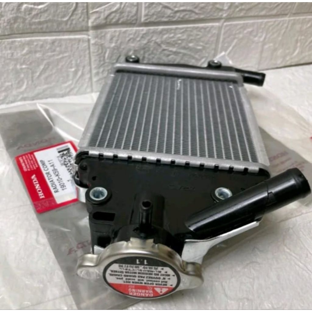 Radiator (KZR) buat motor Vario 125 techno vario 125 cbs vario led dan vario 150.