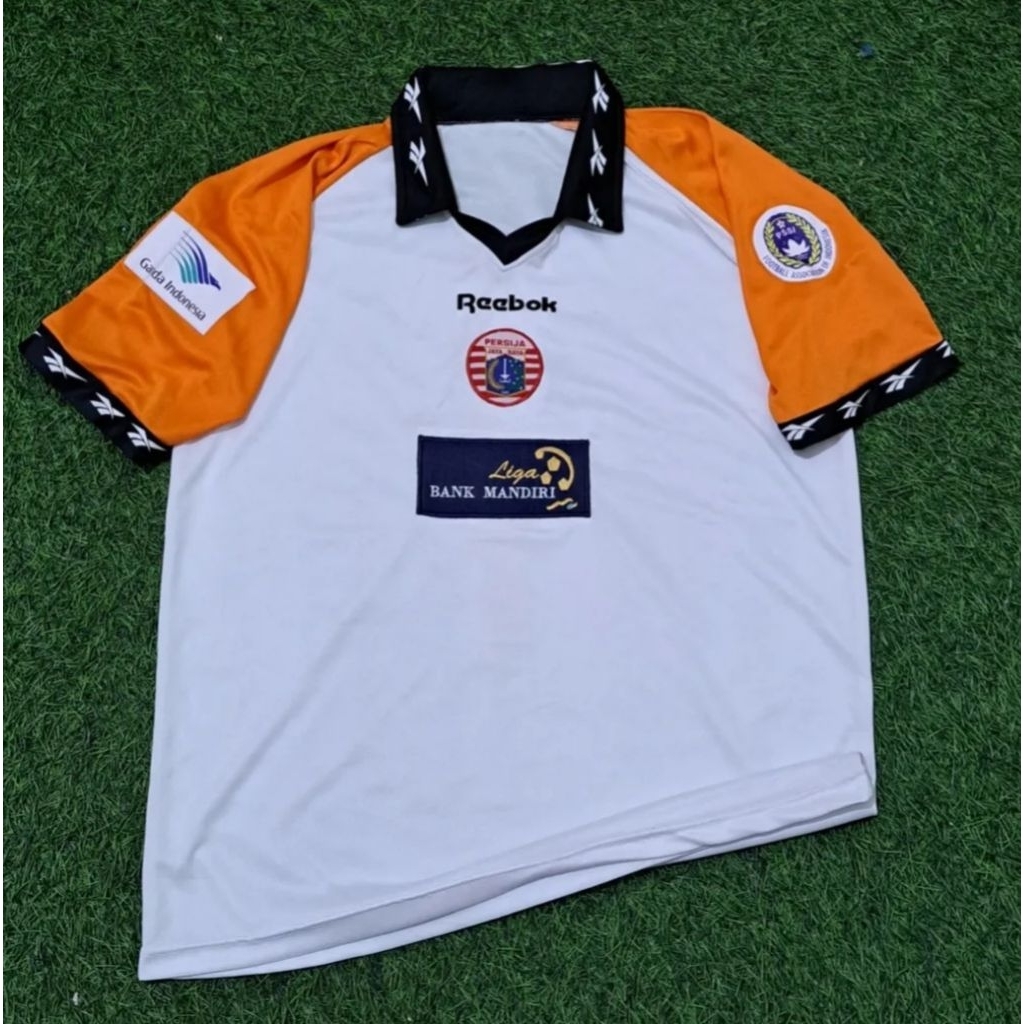 jersey retro persija jakarta away 2000