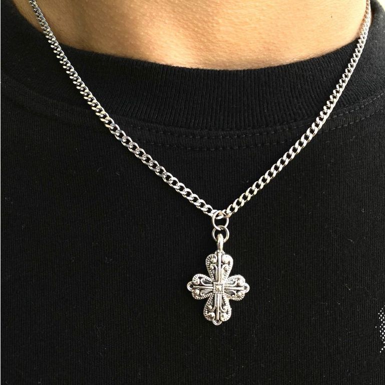 Kalung Salib Mawar Kalung Ukiran Salib Perak Besar Korea Yang Dipersonalisasi Kalung Panjang