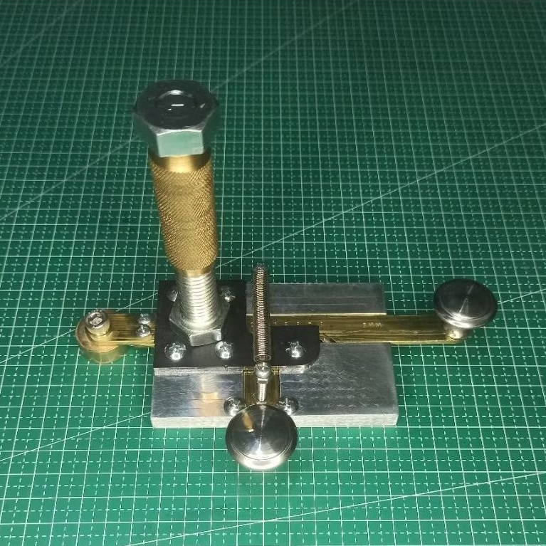 corong genjer/corong pembatas sintong topi