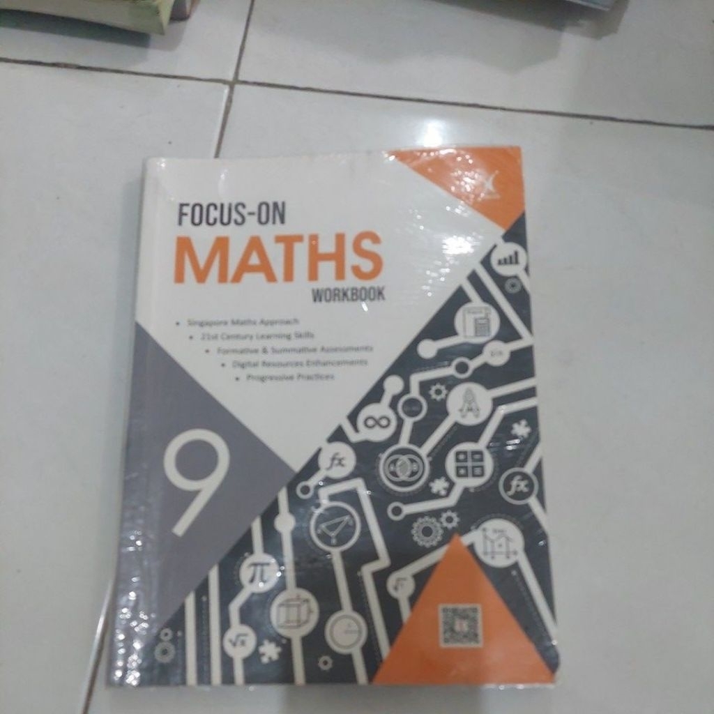 Focus On Maths (Praxis Publising) WorkBook Lv9 & TEXTBOOK Lv9 - Buku Bekas