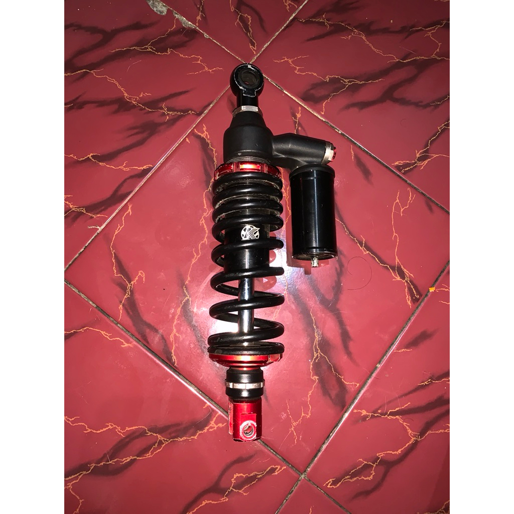 Shock belakang kawahara