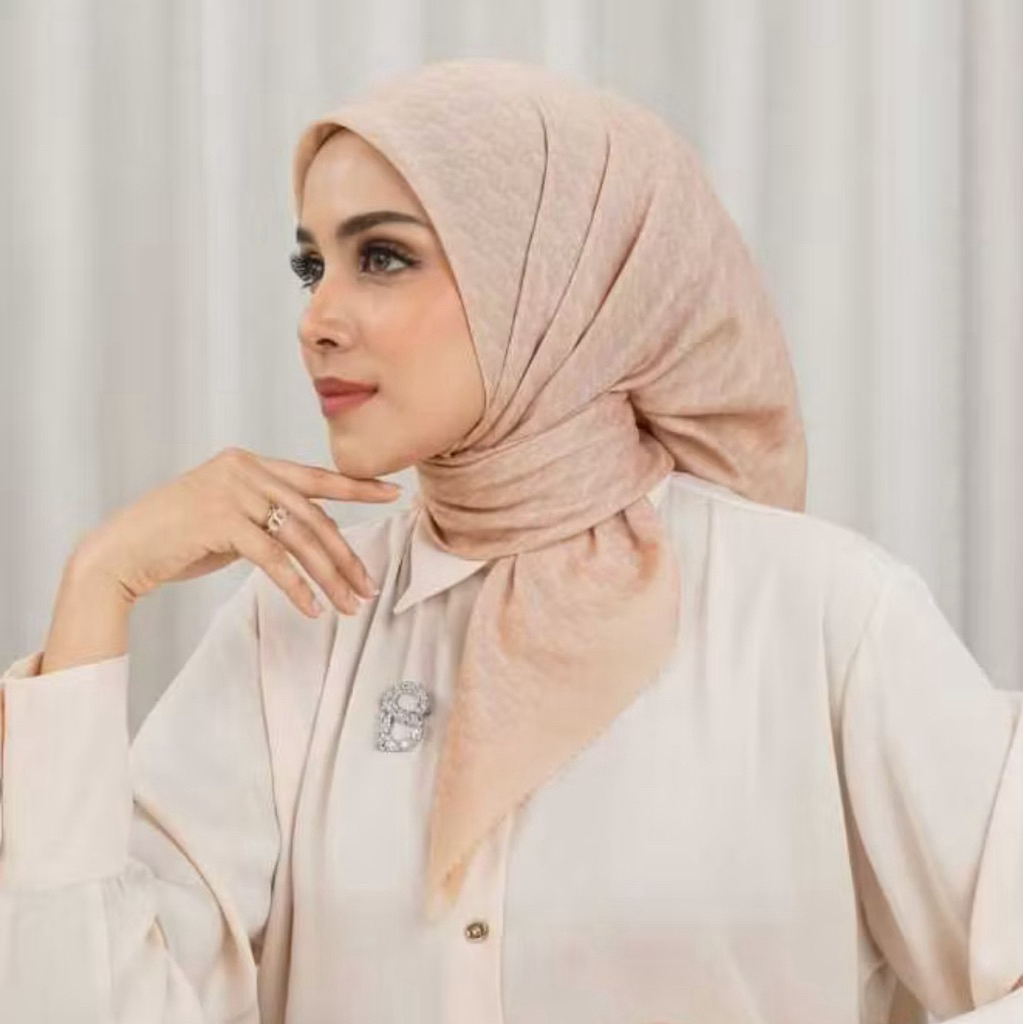 Buttonscarves Leena Scarf