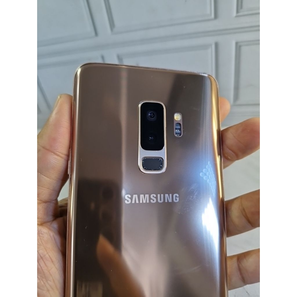 Samsung Galaxy S9 Plus Ram 6Gb Rom 128Gb Resmi sein Batangan Cek Deskripsi