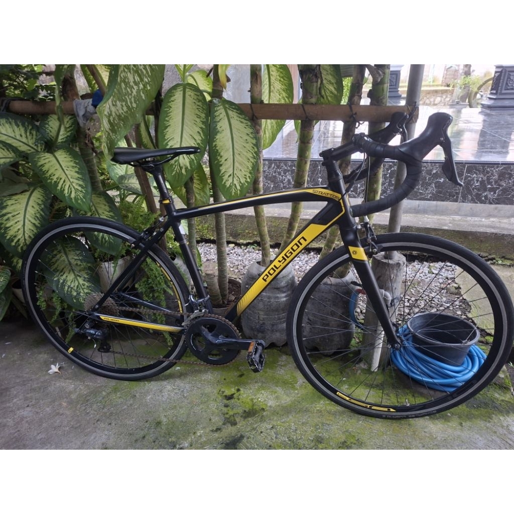 polygon strattos s3 sepeda balap roadbike