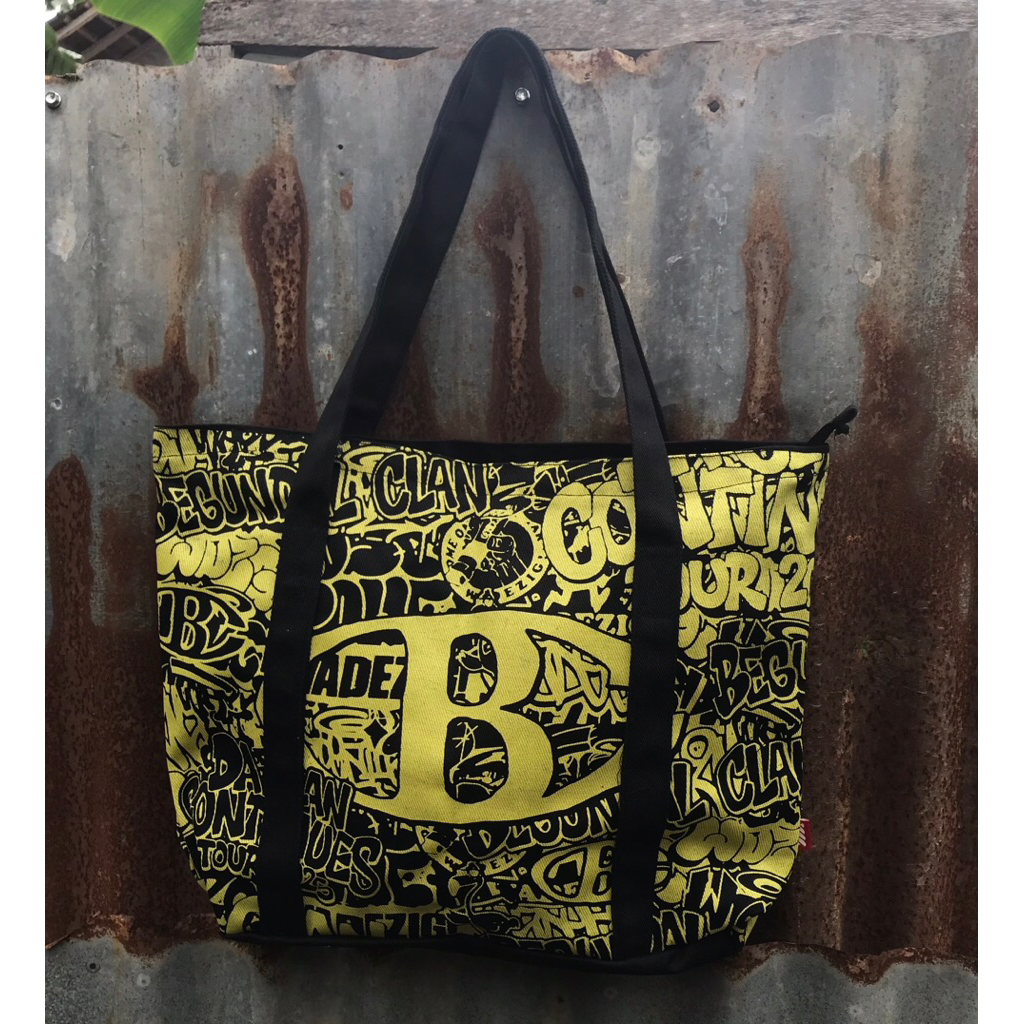 Graffiti Totebag BEGUNDAL CLAN X WADEZIG