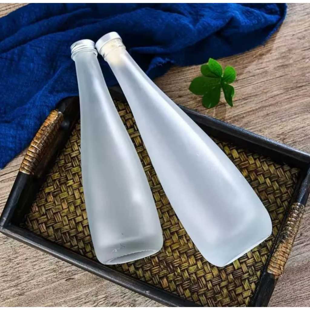 Tuansampurna || 330ml Mineral Water Glass Bottle | Botol Kaca Air Mineral Estetik | Botol Air Hotel