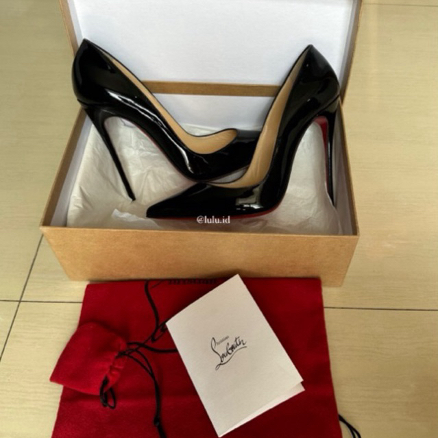 Christian Louboutin So Kate