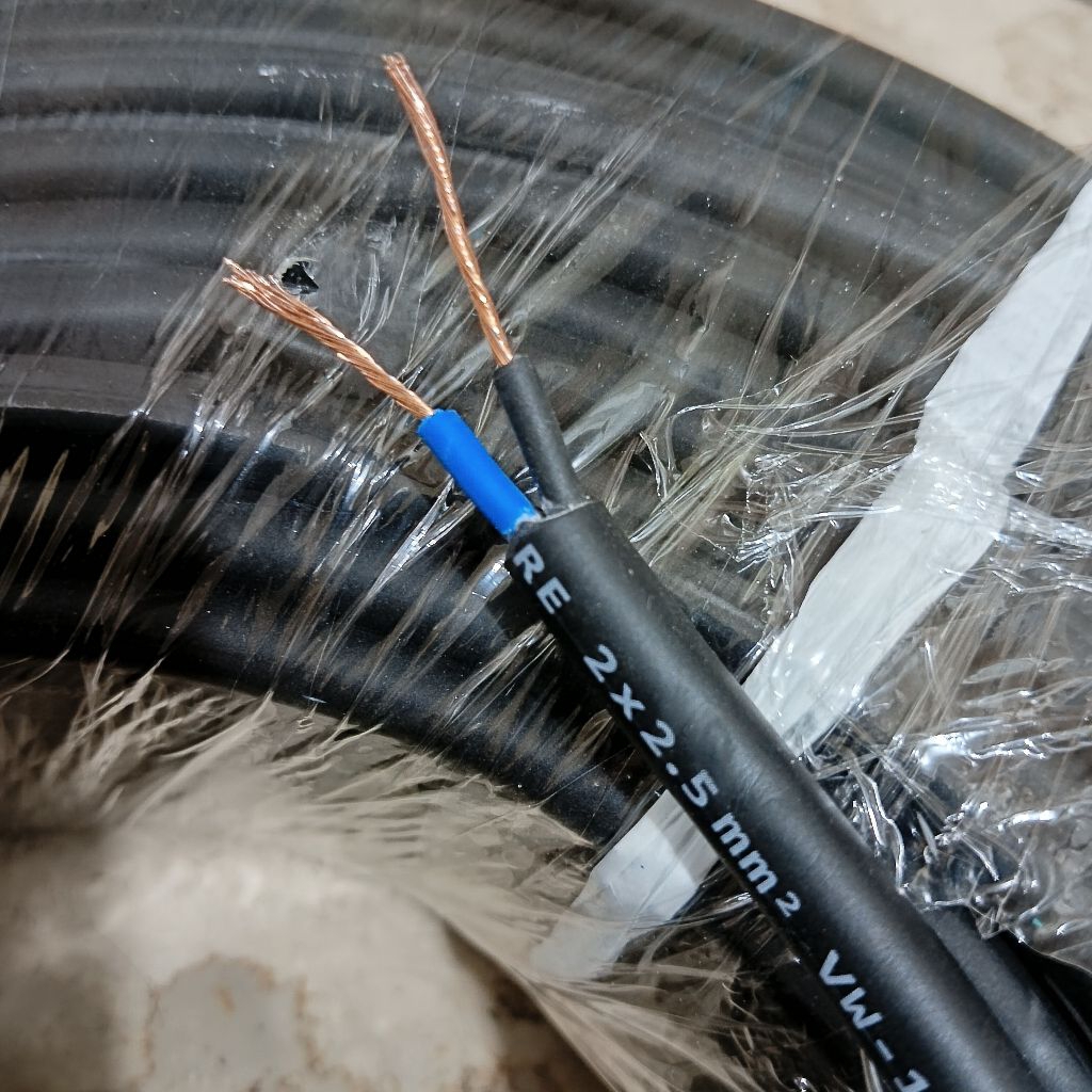 Kabel Listrik serabut 2x2,5 Meteran kabel flexible serabut tebal Permeter