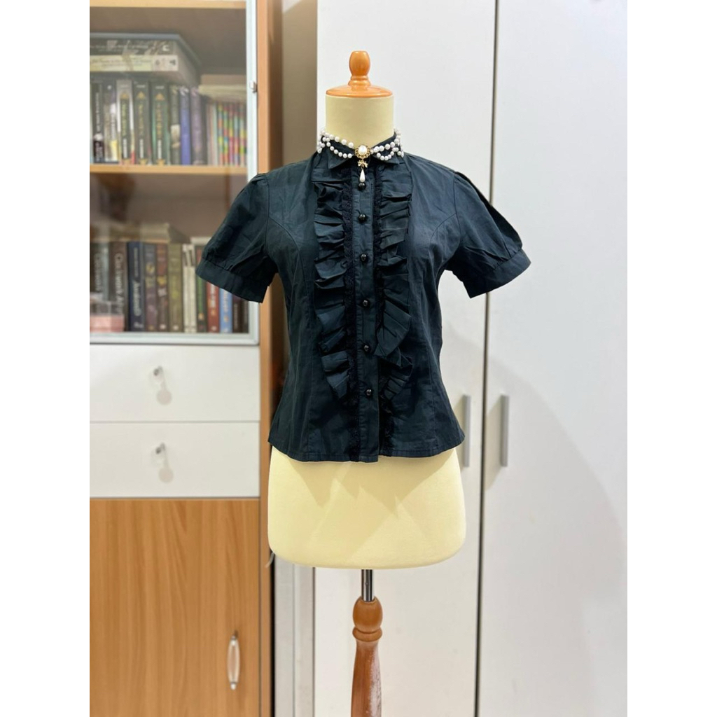 Lolita Black Top Atasan Hitam Kawaii Babydoll Ruffle Bodyline