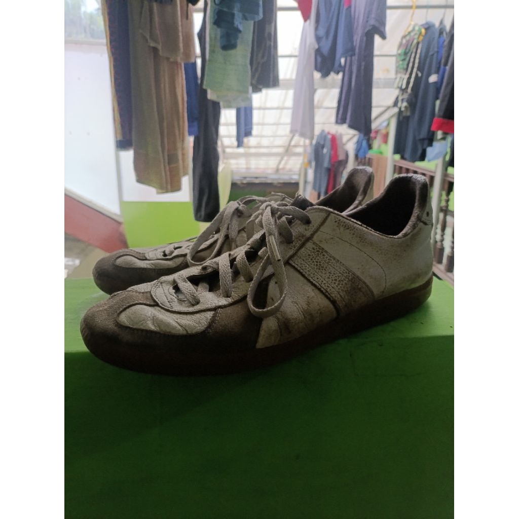 German Army Trainer bekas pribadi