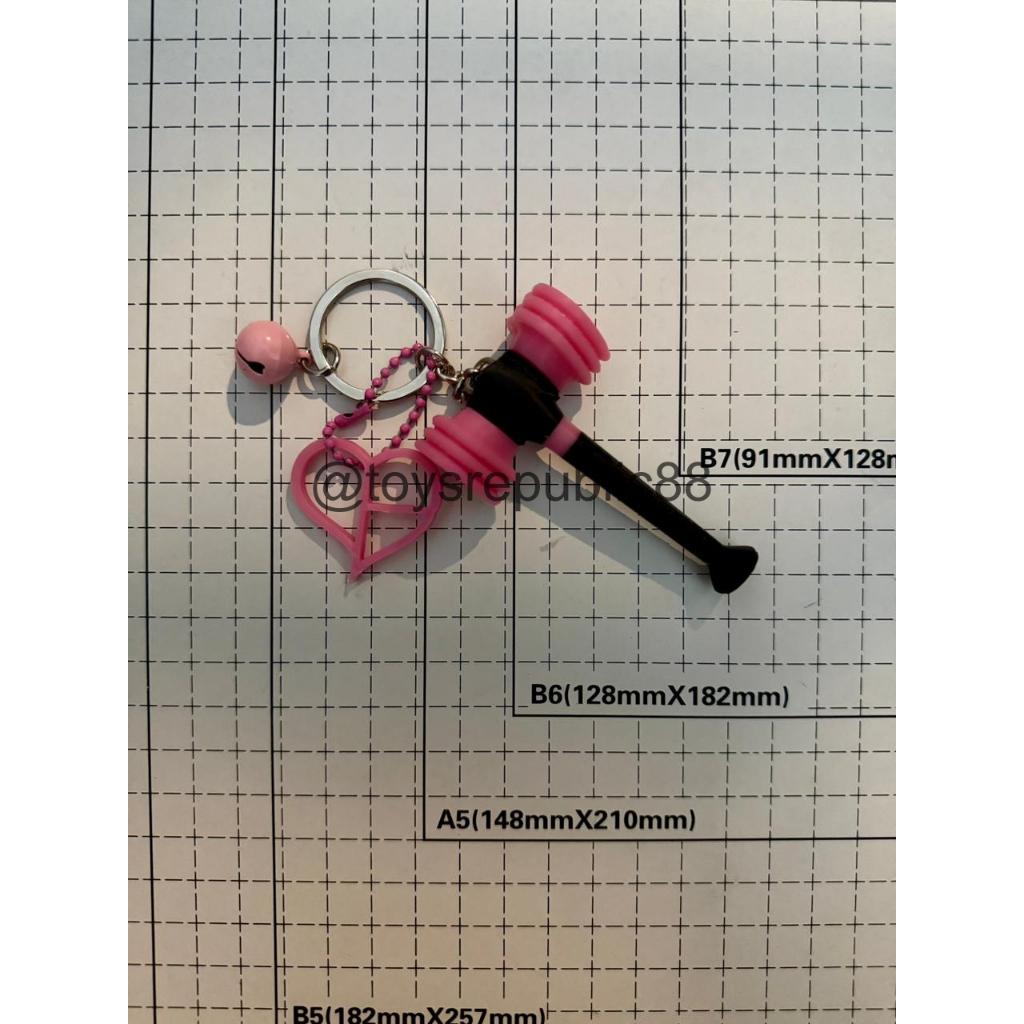 Gantungan Kunci Mini Lightstick & Nama Member Blackpink