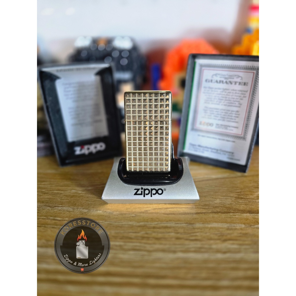 Zippo Slim Original Diamond Gold USA