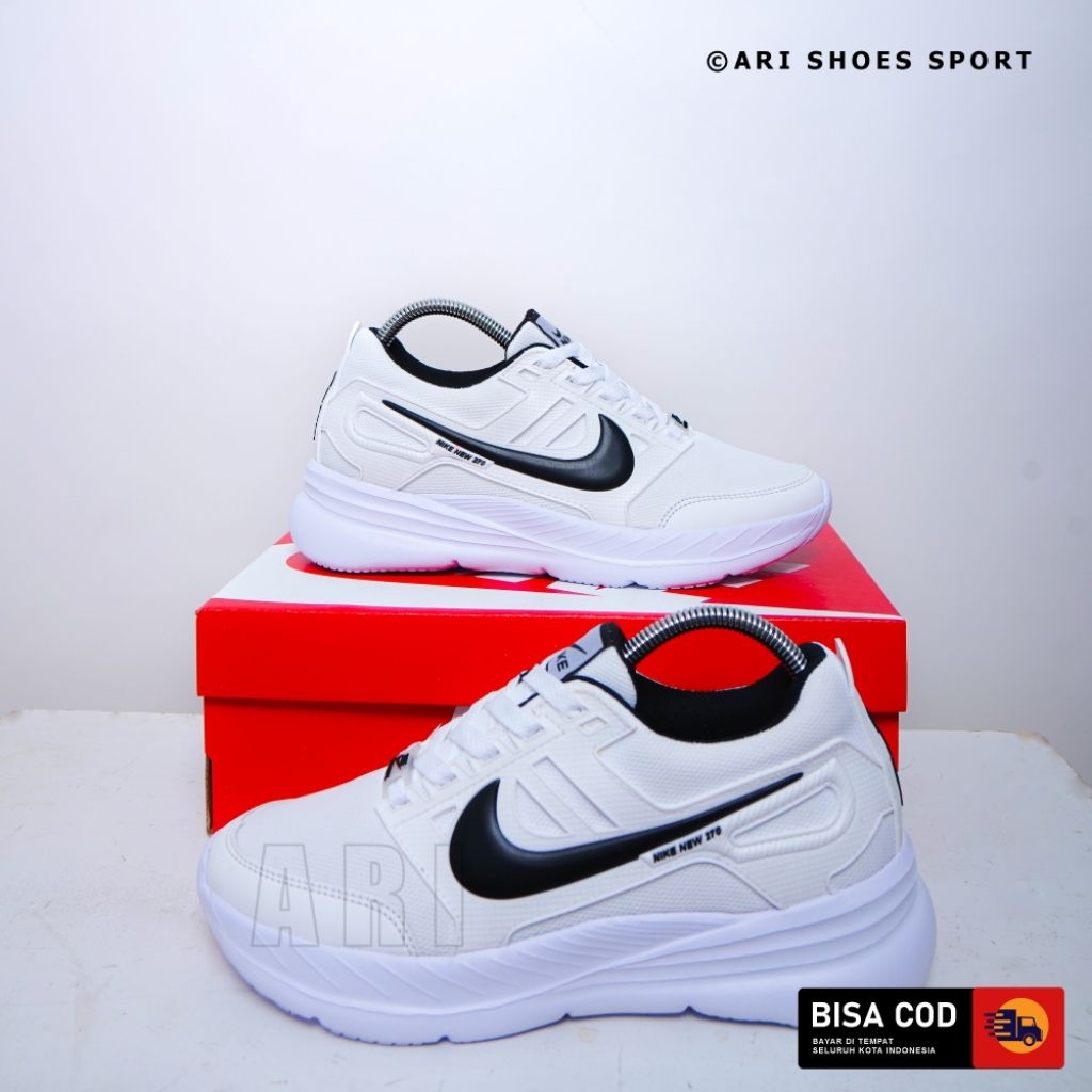 Sepatu Sekolah Sepatu kuliah Sepatu Kerja Sepatu kantor Sepatu full white Sepatu putih polos Sepatu 