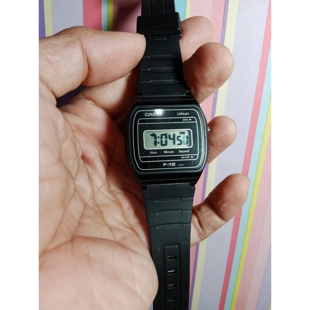 jam tangan kasio F12 jadul bekas