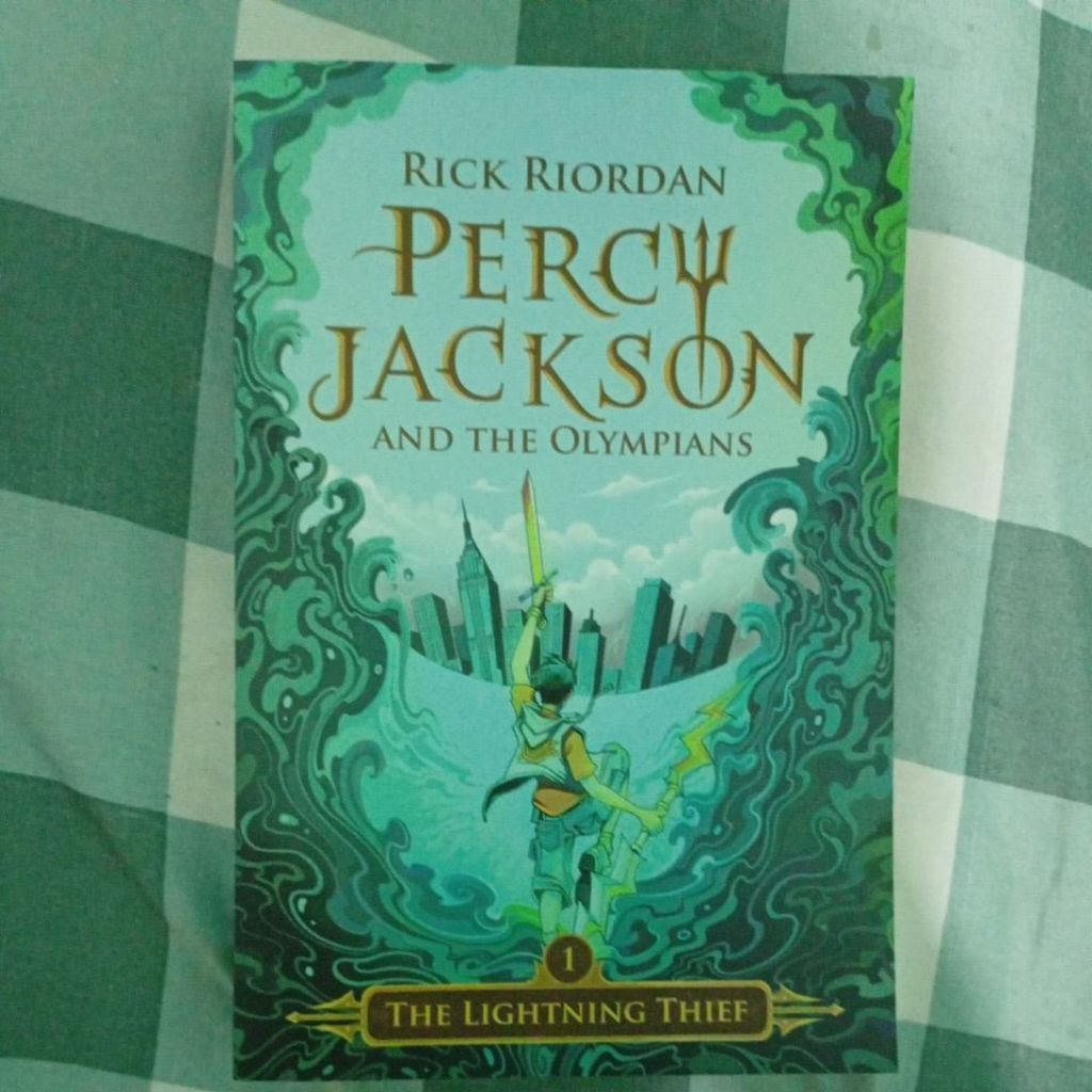 Preloved buku Percy Jackson and The Olympians ori