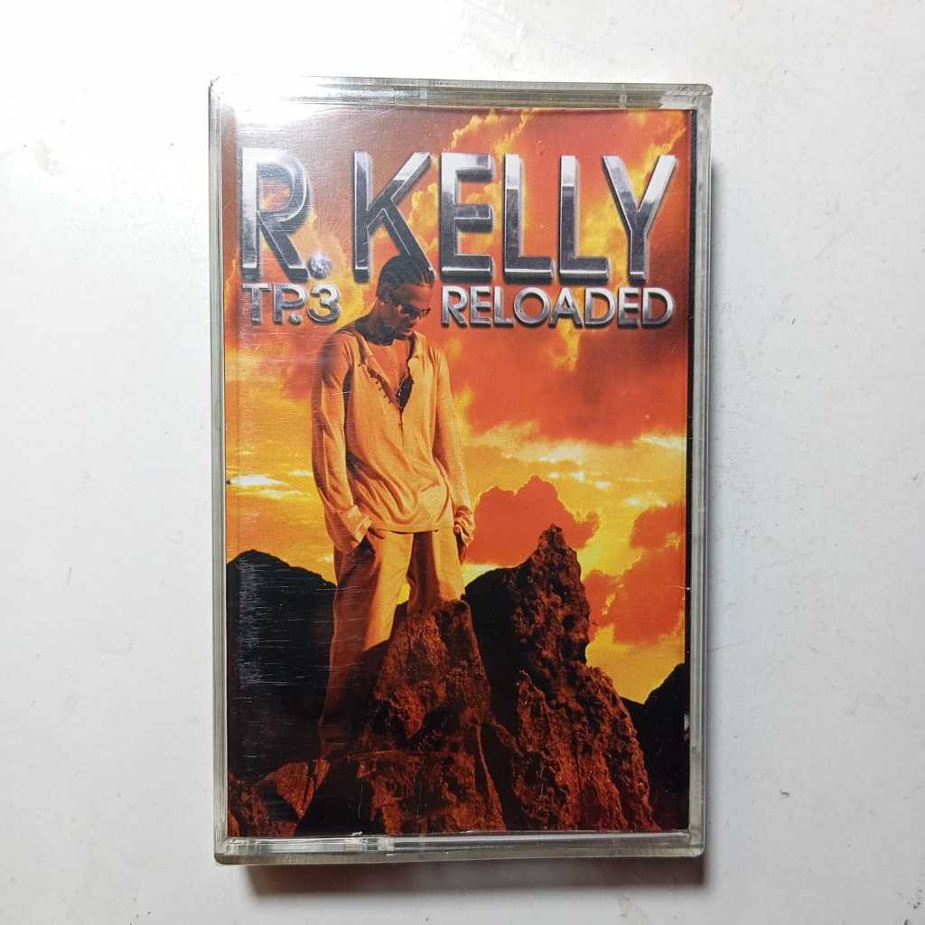 Kaset R KELLY Reloaded New Segel