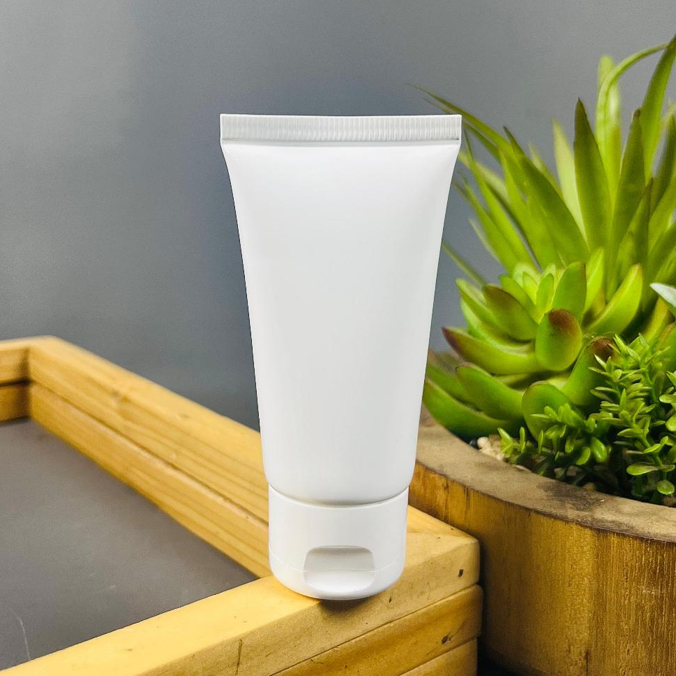 Botol Tube 30 Ml Putih Pendek / Botol Tube Fliptop 30 Ml / Botol Tube Kosmetik 30 Ml