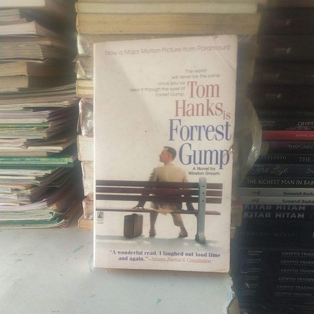 TOM HANKS FORREST GUMP
