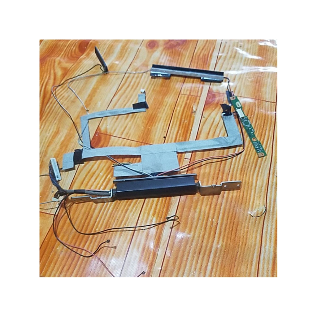 engsel Kabel flexi flexible fleksibel lcd ldvs fujitsu lifebook t580 original