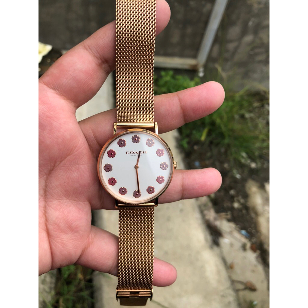 Perry watch coach preloved/coach watch rosegold preloved/jam tangan wanita preloved/jam tangan wanit