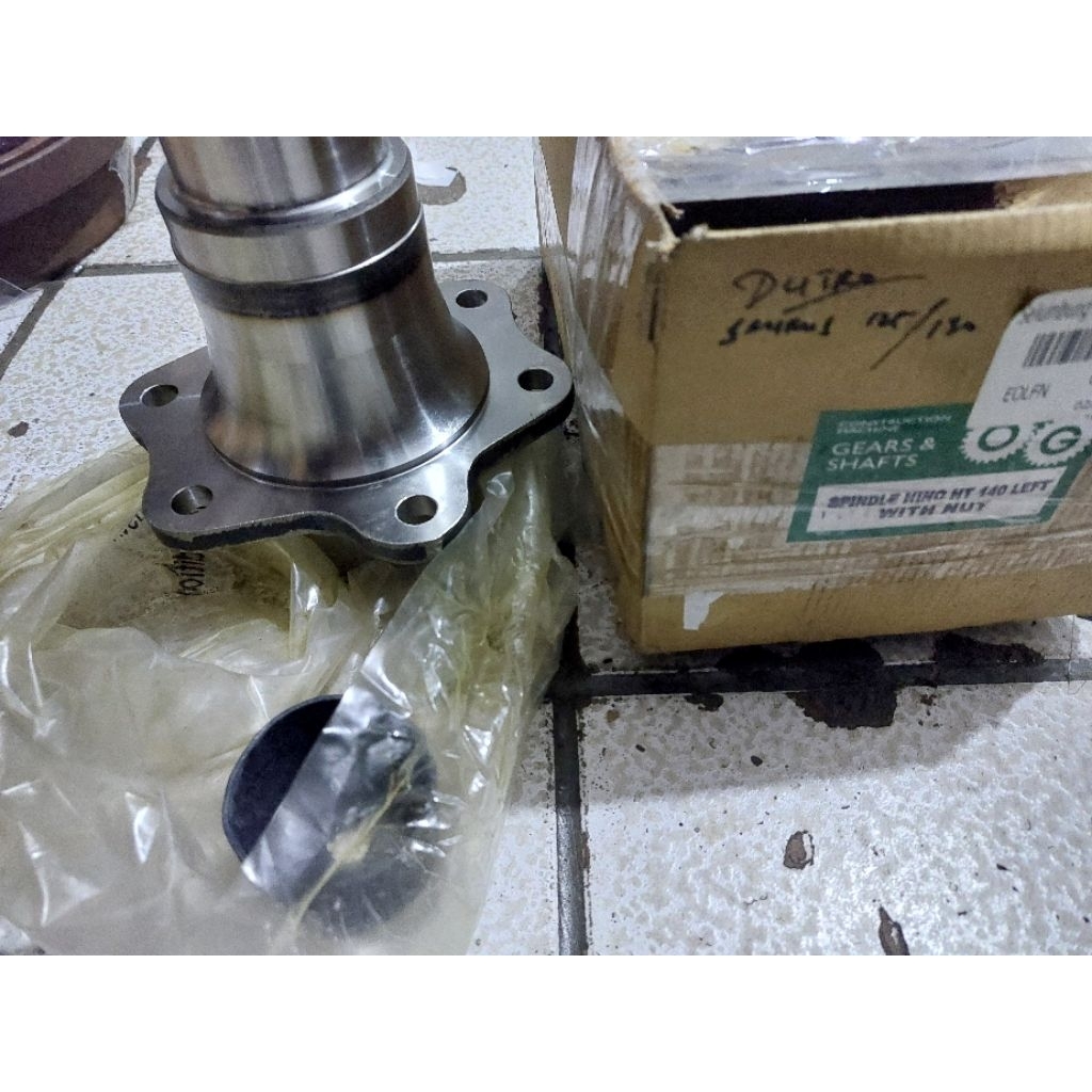 pucuk rebung dynasaurus 124-130 ht / hino dutro ( kanan )