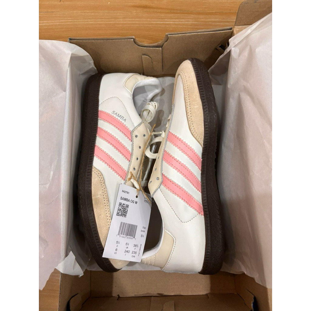 Adidas Casual