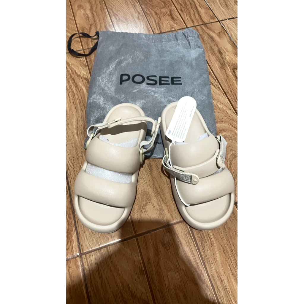 Posee sandal new