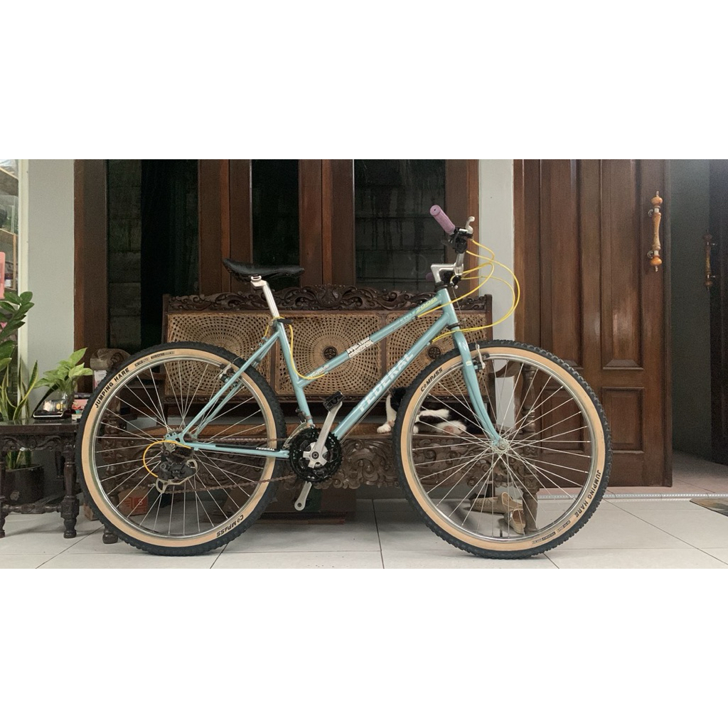 sepeda federal lady monaco