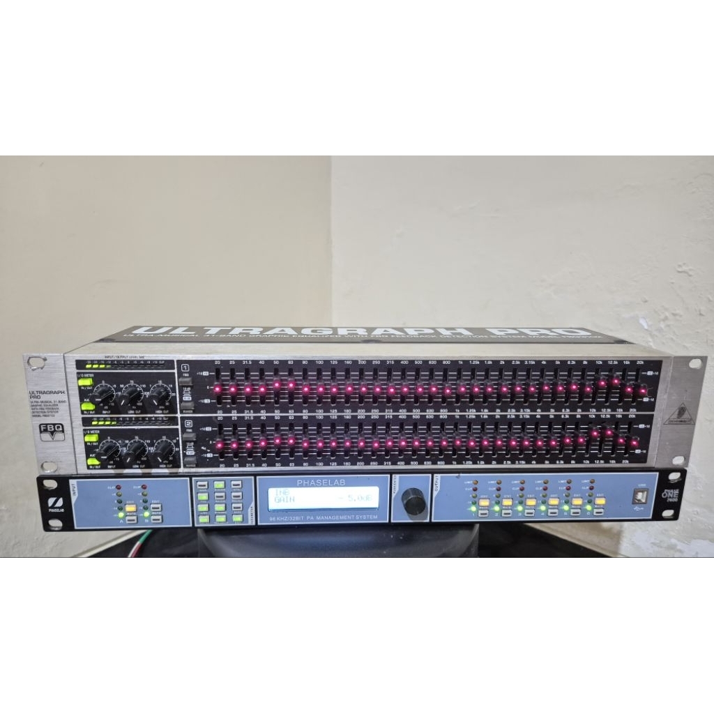 EQUALIZER BEHRINGER FBQ3102 bekas normal ori