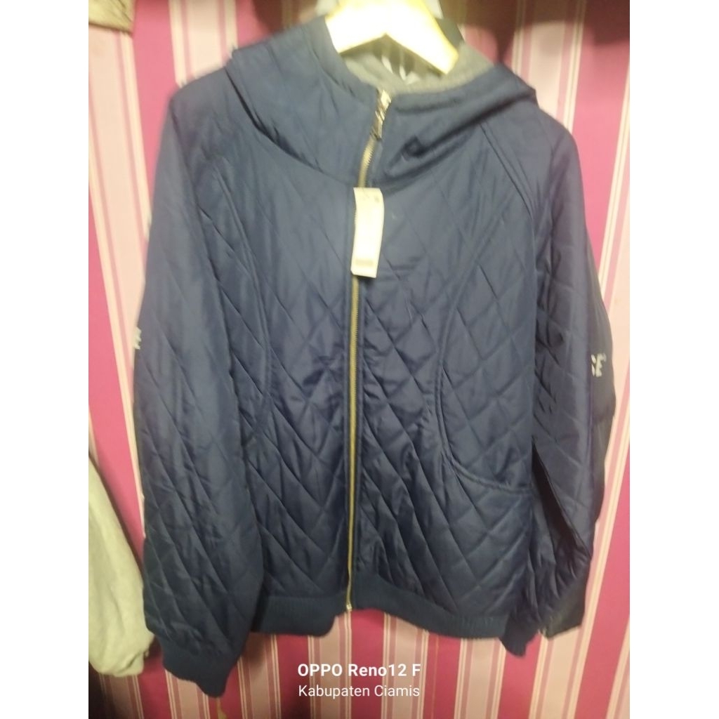 jaket merek uni