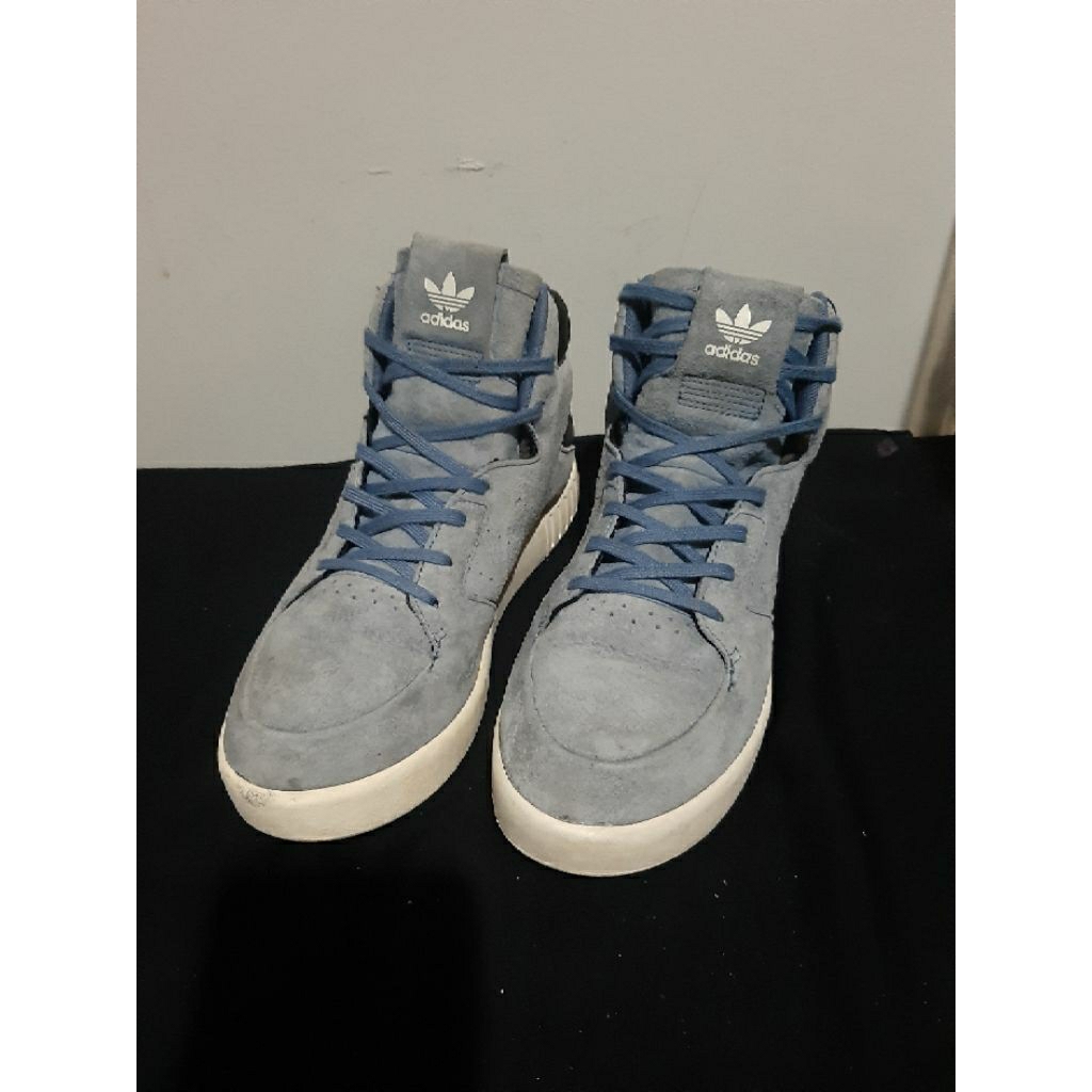 sneaker, sepatu Adidas tubular warna biru muda size 38 insole 23.5 - 24 cm preloved/seken/second/bek