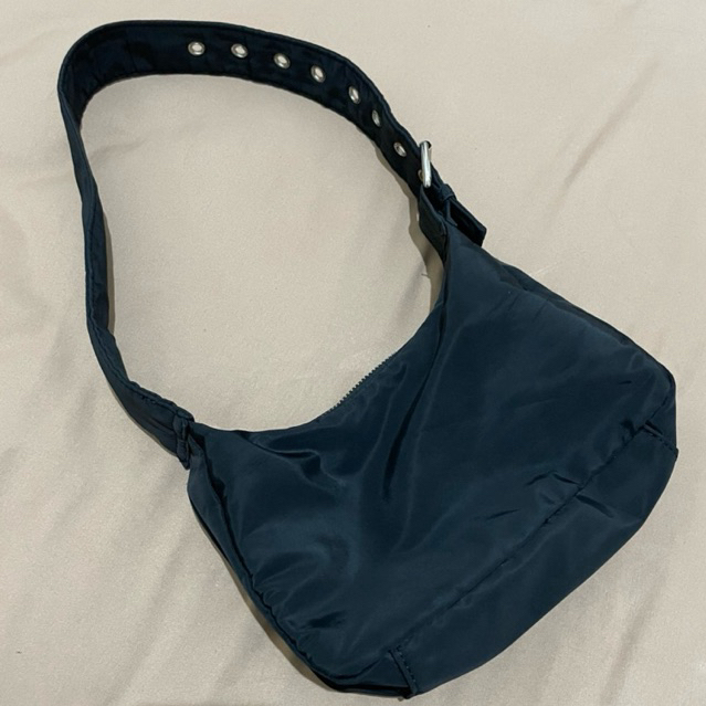 Preloved Tas Dunns Nylon Underarm Bag KKV/OHSOME