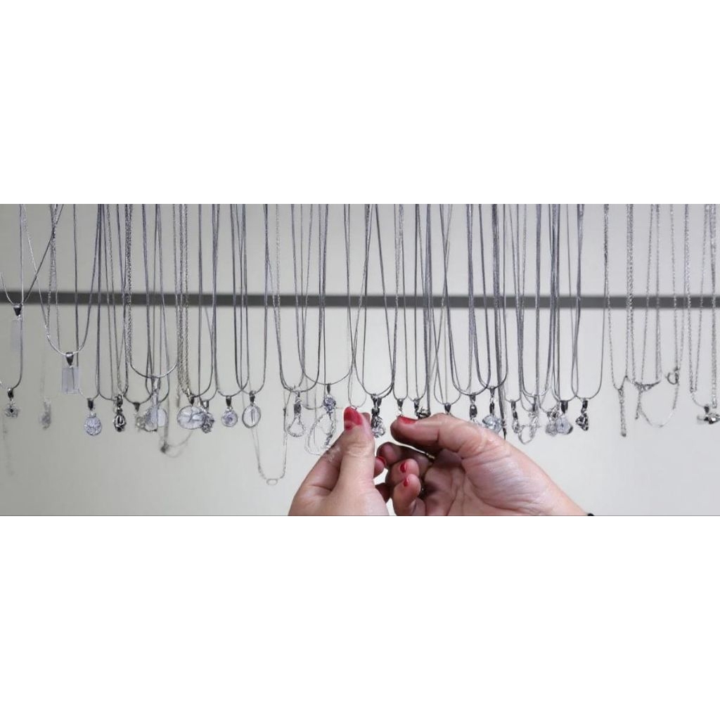 Kalung besi putih asli morotai di ternate