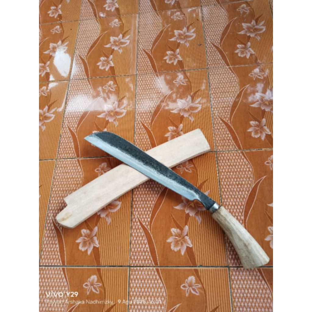 pisau sarung kayu