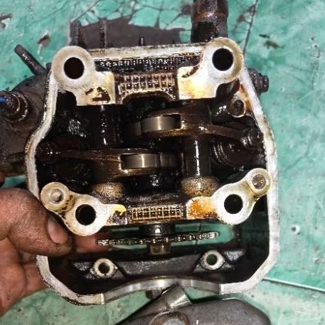 head kop deksel set isi Jupiter Z1 barang masih bagus ori bawaan copotan motor asli