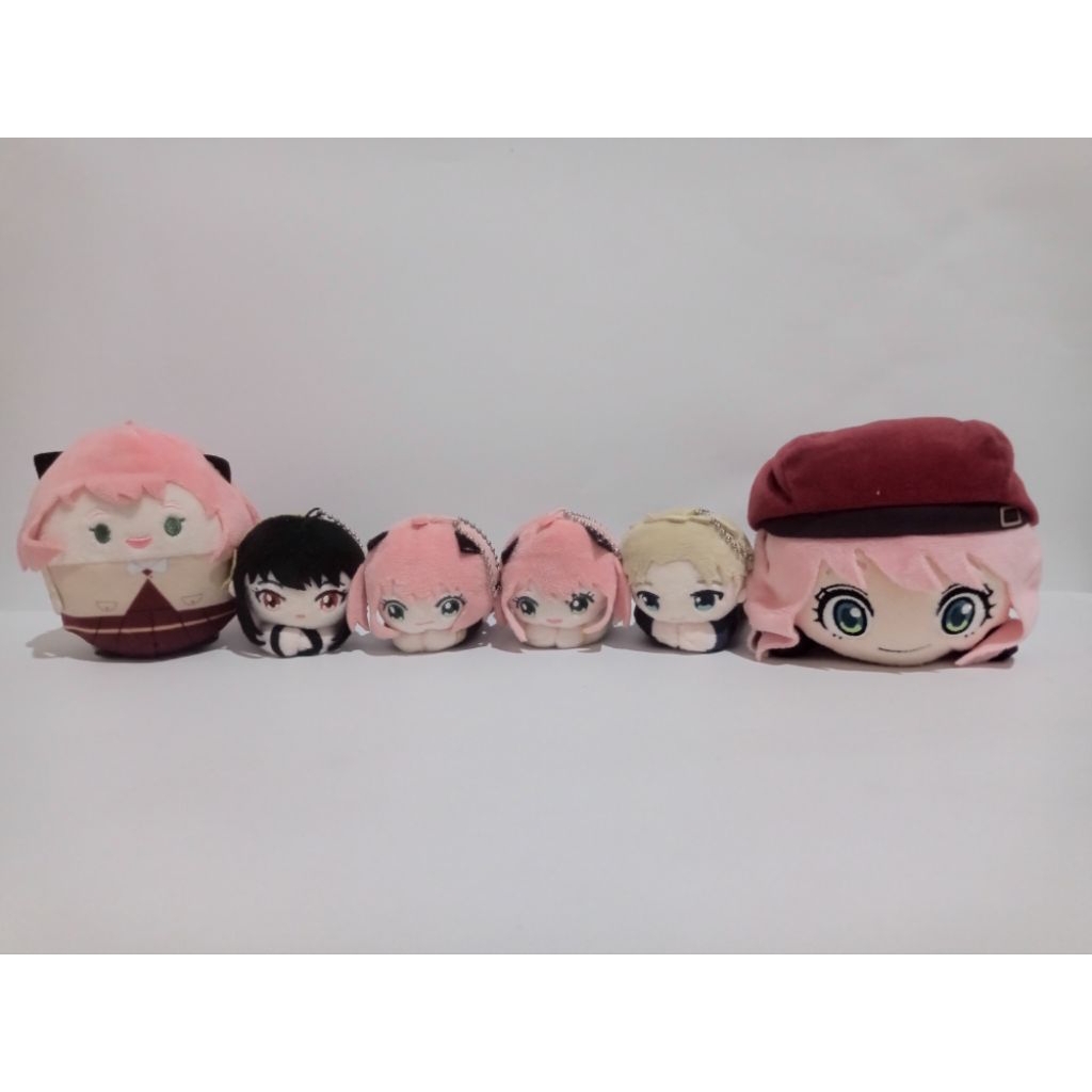 Spy X Family plushie hug chara fuwa Anya & Loid