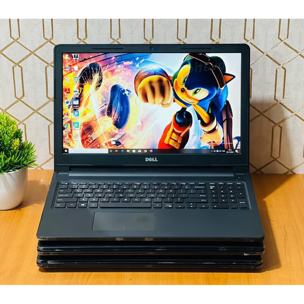 DELL Inspiron 15-3565 AMD A9 Radeon R5 Graphics