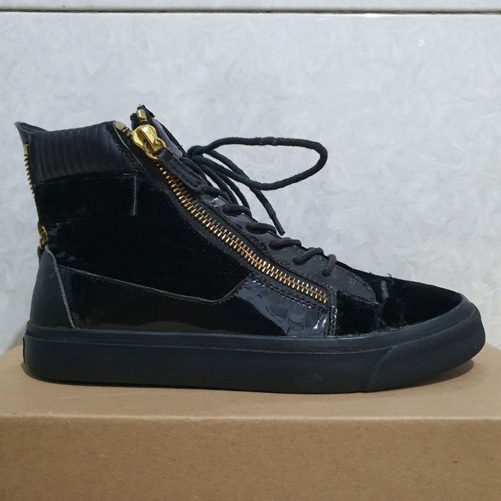 Giuseppe Zanotti High Top Sneakers