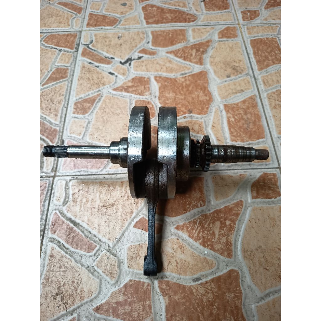 kruk as bandul vario 125 led bahan stroke up