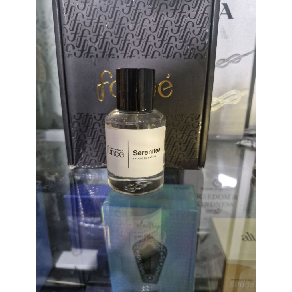 Preloved Parfum Fonce Serenitea