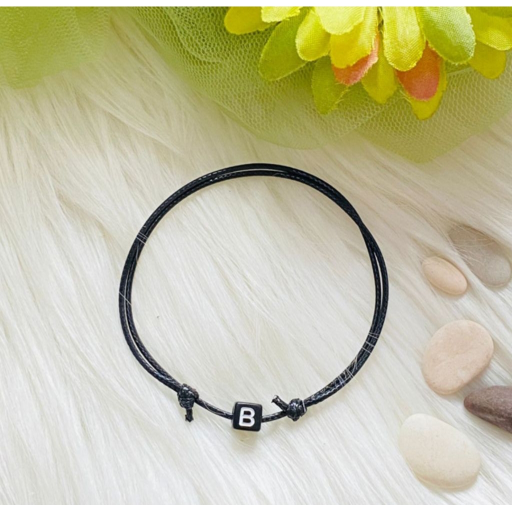 gelang huruf inisial A-Z