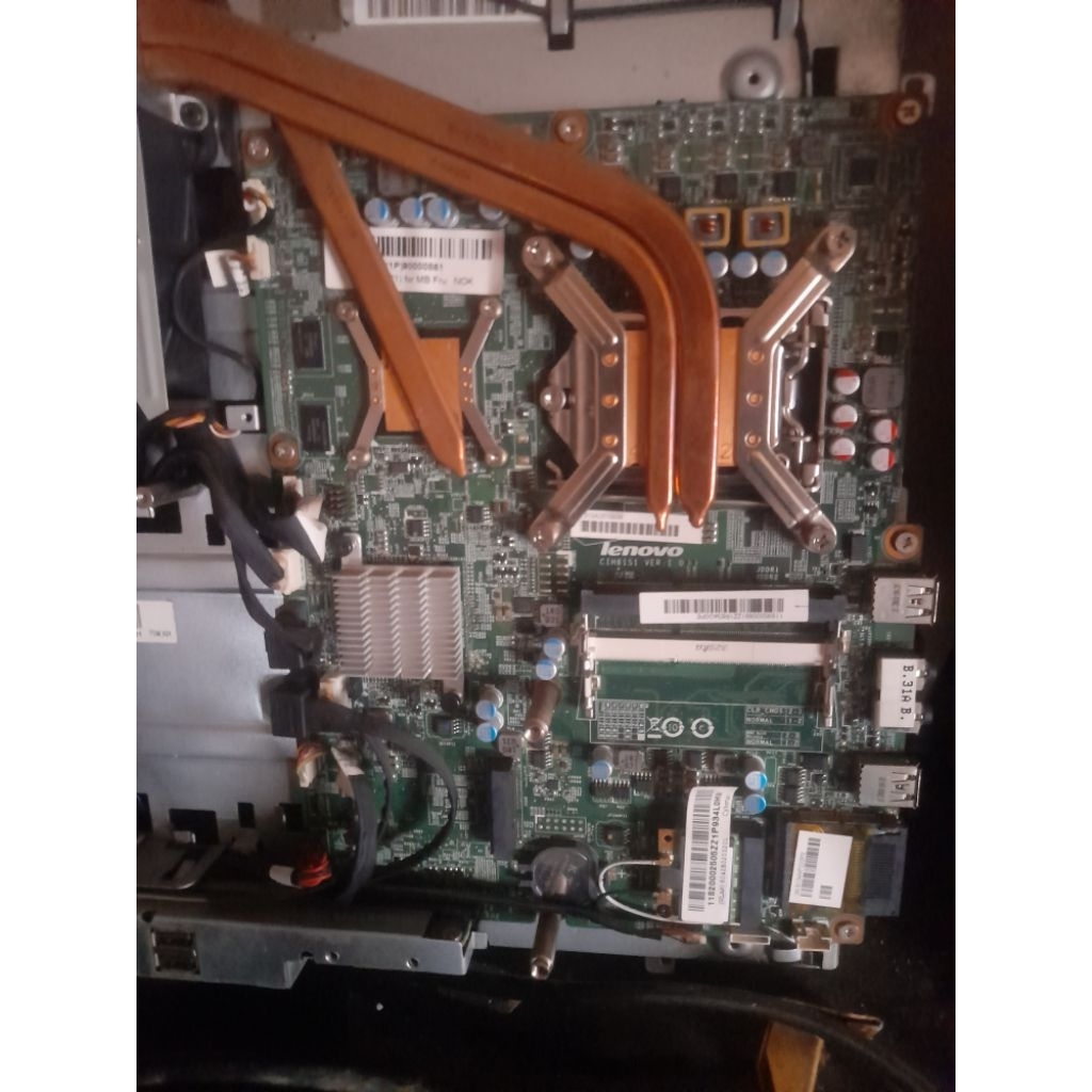 mobo aio lenovo c440 i3 nvidia nornal