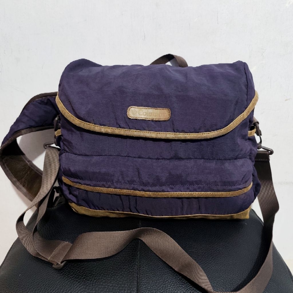 Columbia Sling Bag / Sling & Crossbody Columbia
