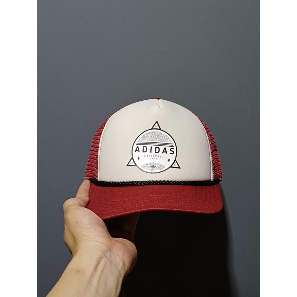 topi trucker ropehat adidas second