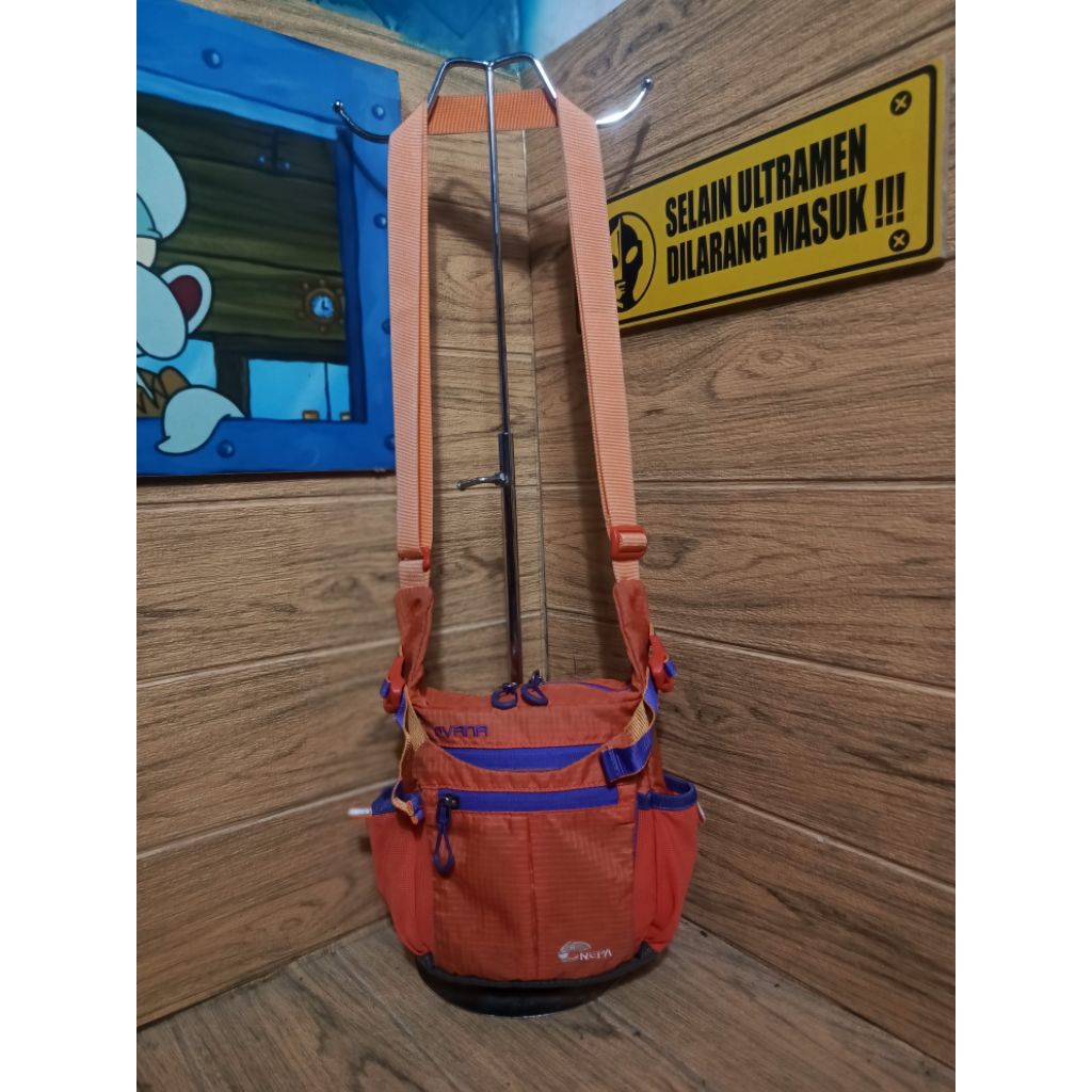 tas slempang  outdoor seri OVANA second original