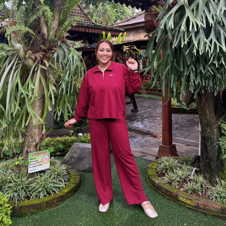 One set MOZA Setelan Jumbo Baju dan Celana  LD SETELAN JUMBO BAJU DAN CELANA LD 110 - 130 XXXL